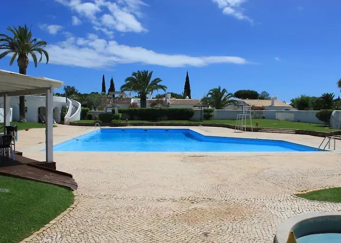 Villa Vilamoura By Nature With Olympic Pool Quarteira