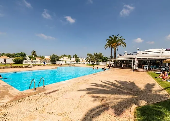 ヴィラ Vilamoura By Nature With Olympic Pool